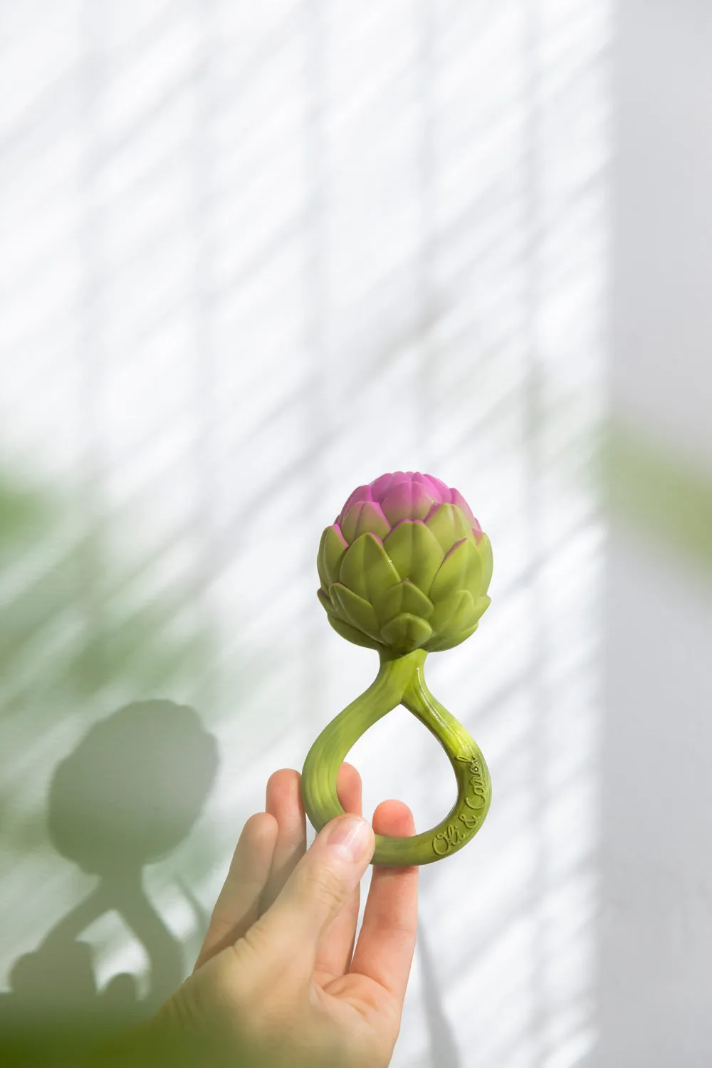 Oli & Carol Artichoke Rattle Teether